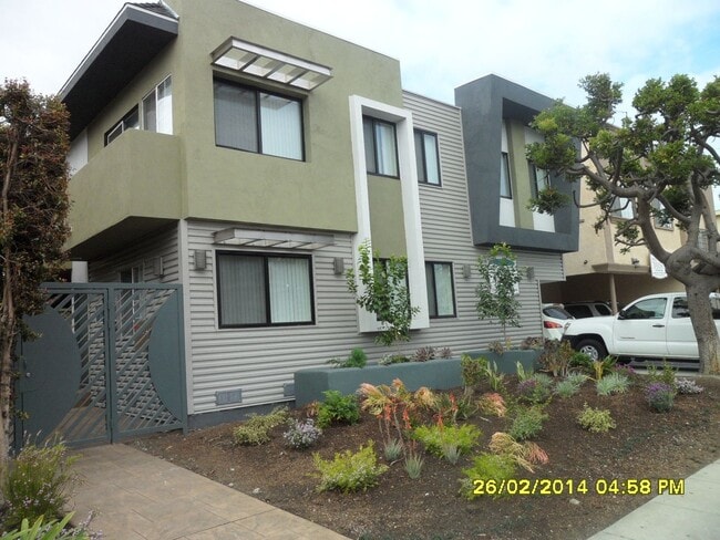 Photo - 12727 Matteson Ave Unidad 3