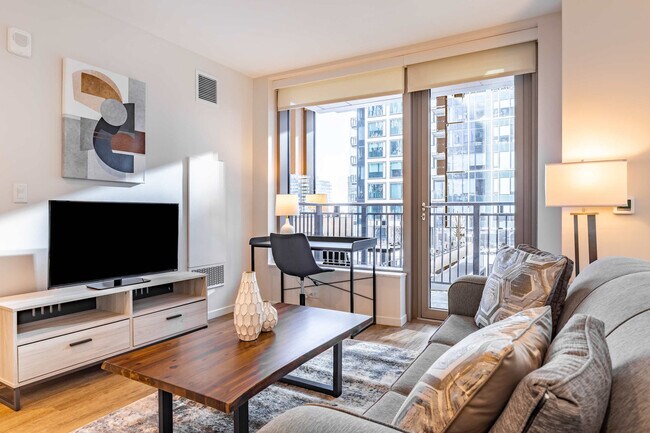 Photo - 131 Seaport Blvd Unidad SI FL6-ID1050352P