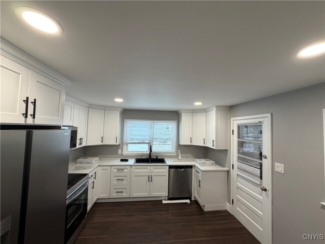 Photo - 501 Rockhaven Rd