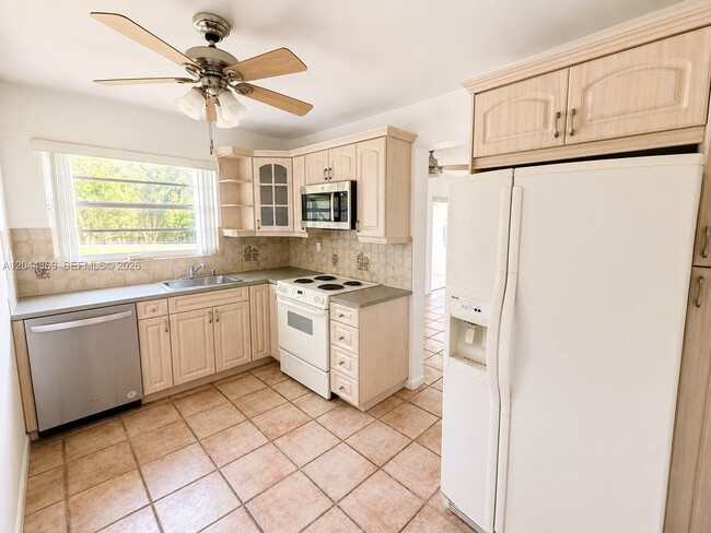 Photo - 7705 SW 86th St Unit B-213