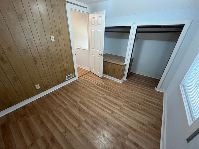 1 Bedroom W/ Loft Area