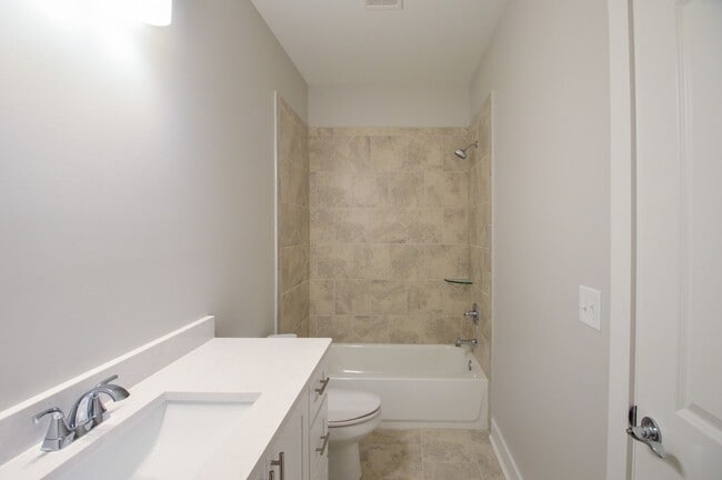 Photo - The Richmond 1002