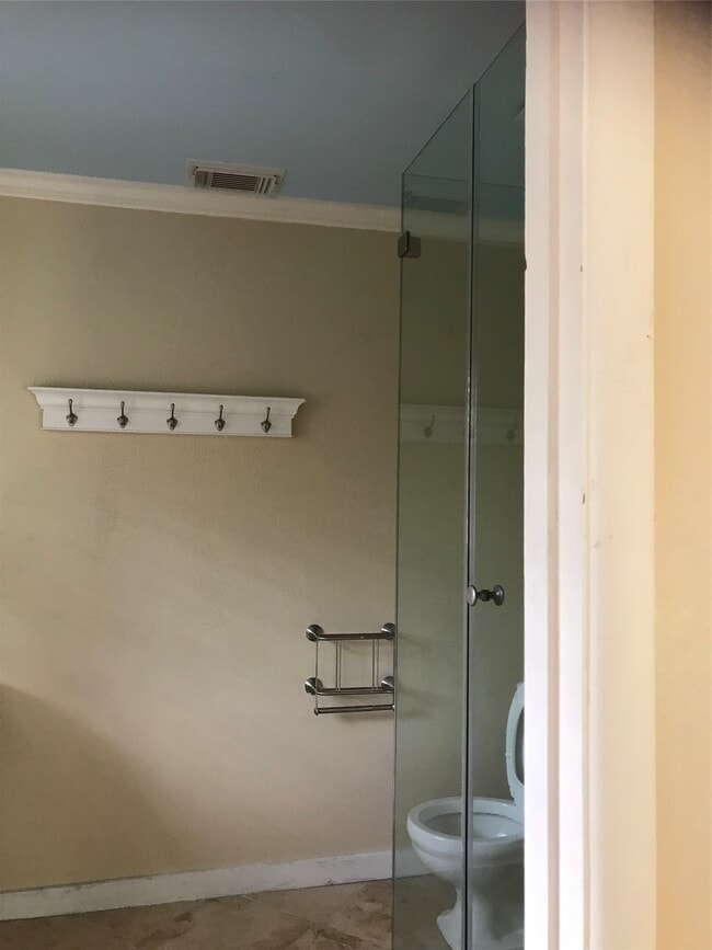 Building Photo - 8615 Ferris Dr