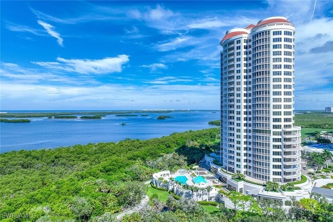 Building Photo - 4931 Bonita Bay Blvd Unit 701 Rental