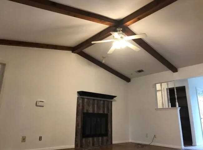 Photo - 2503 Lohse Rd
