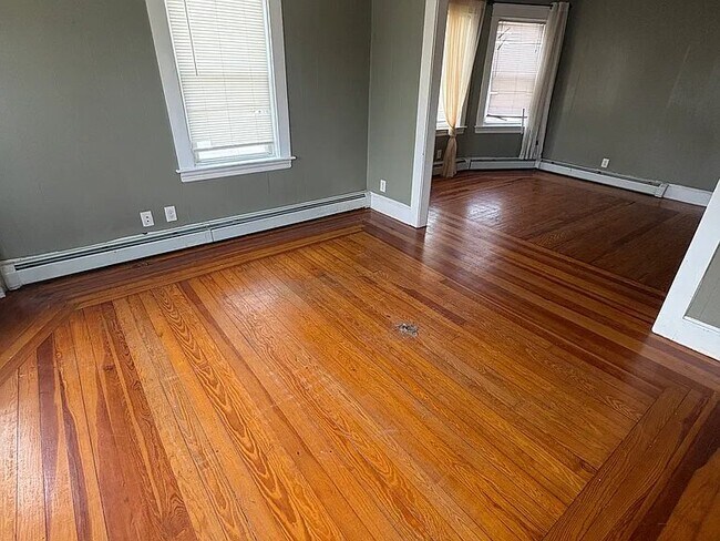 Photo - 121 Stanwood St Unidad 3