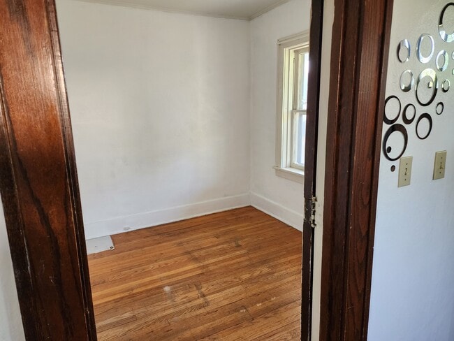 Photo - 1306 Villa Ave Unit 1306 Down