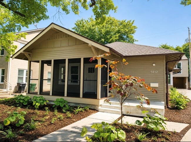 Building Photo - 1412 Sul Ross St