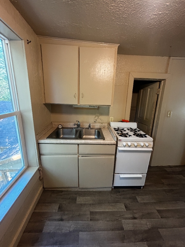 Photo - 1212 Summit Ave Unit 2