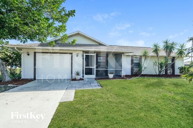 Building Photo - 2603 NE 4th Ave