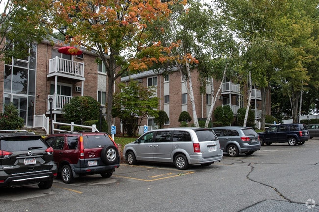 Elm Crest Estates