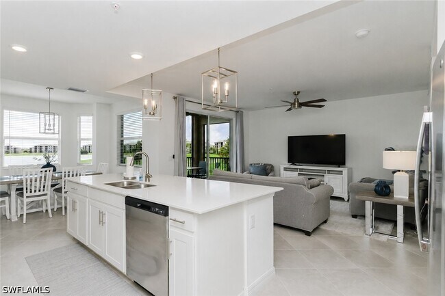 Photo - 5749 Double Eagle Cir Unit 4526