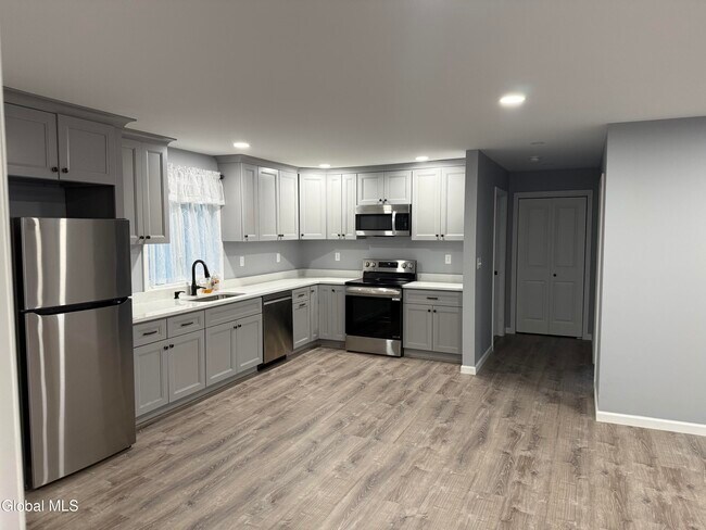 Photo - 78 W Sand Lake Rd Unidad 1.2