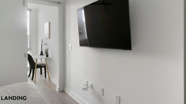 Photo - 620 Foster St Unidad 843