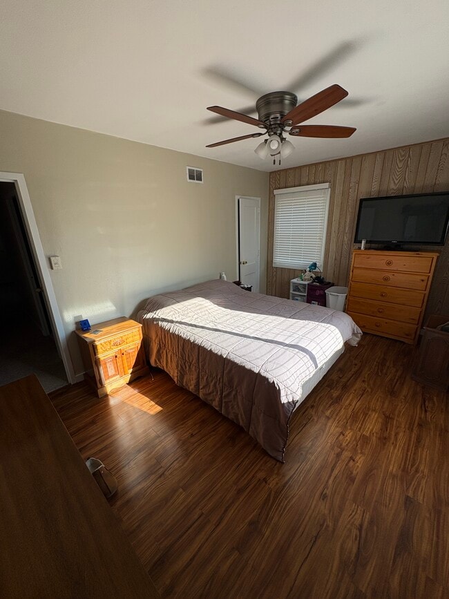 Photo - 2113 Broadlawn Rd