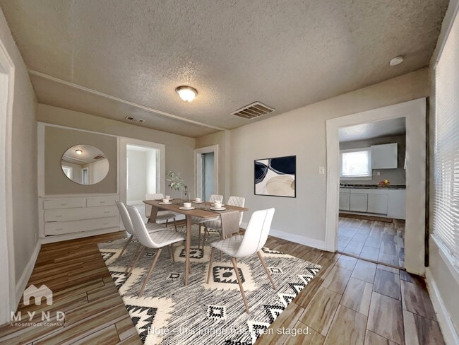 Photo - 2217 36th St