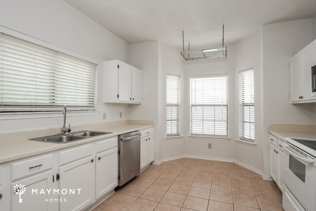 Photo - 3614 Riverhead Dr