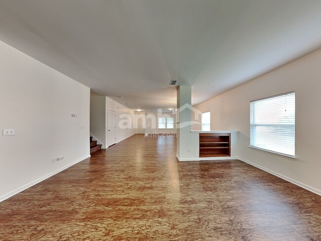 Photo - 14404 Waterlyn Dr