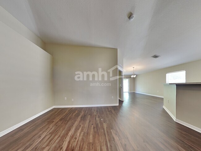 Photo - 3245 Helmel Ct