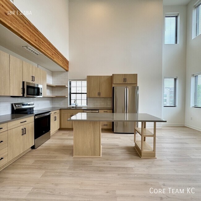 2913 N Oak Trafficway Unit 3003