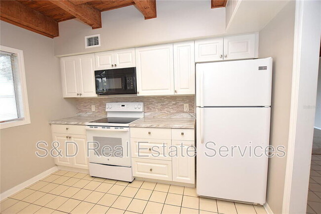 Photo - 2233 9th St SE