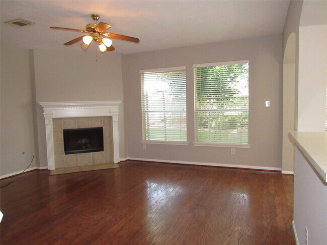 Photo - 3519 Englewood Dr