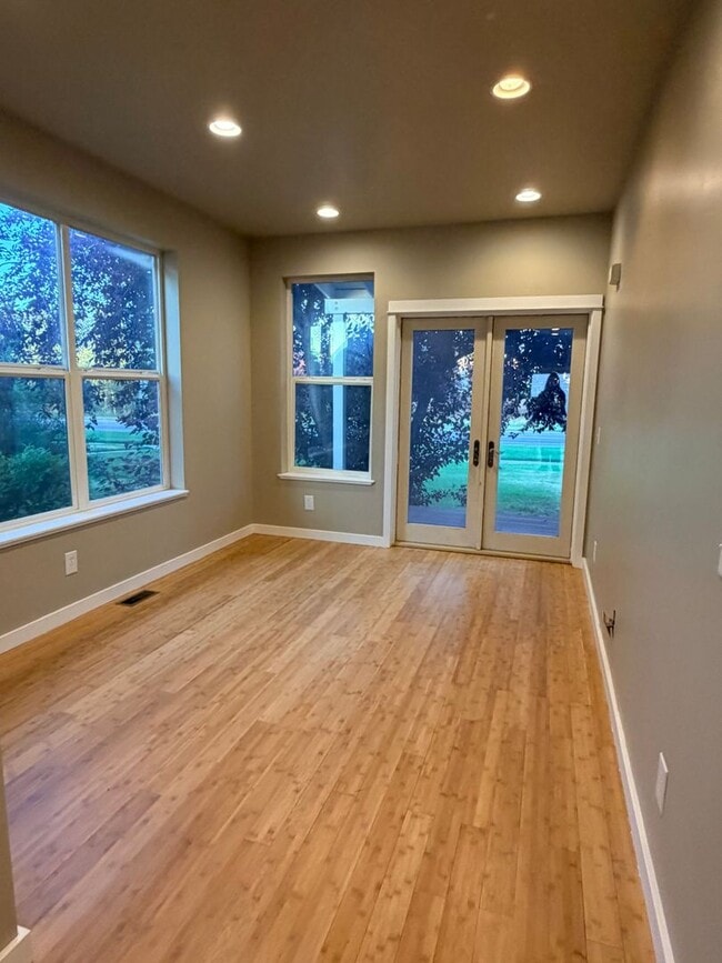 Photo - 305 N Ferguson Ave