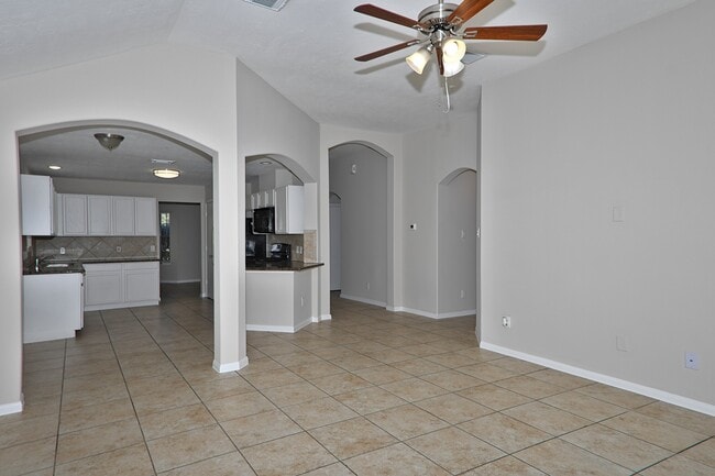 Photo - 15223 Stoneyview Dr