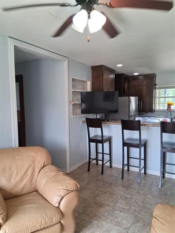 Photo - 1584 Kelly Rd