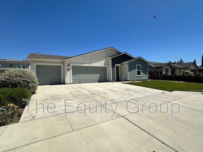 Photo - 1892 Capistrano Ave