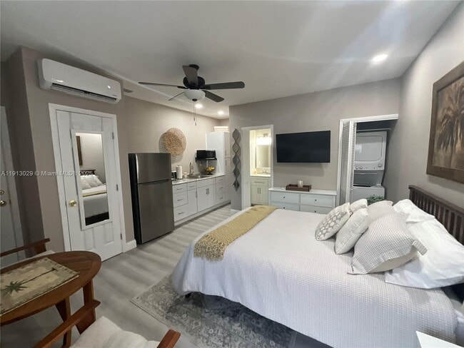 Photo - 8638 SW 50th St Apartment Unit 1