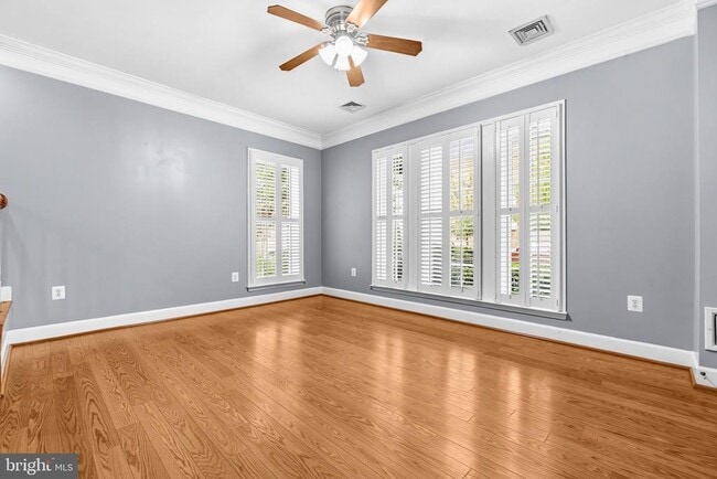 Photo - 2392 Brookmoor Ln