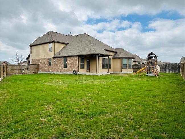 Photo - 3308 De Torres Cir