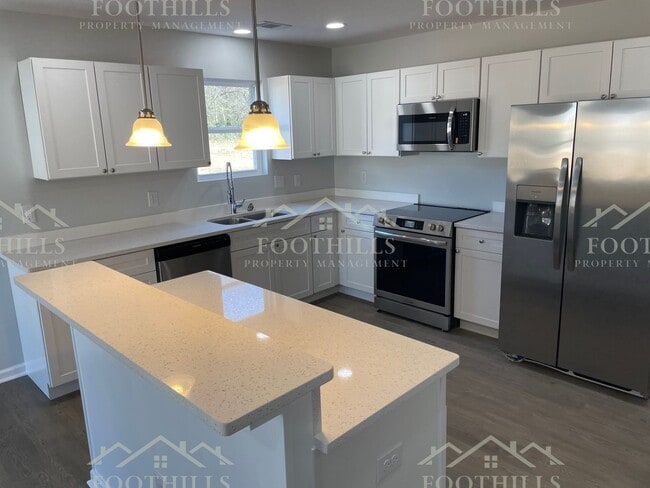 Photo - 103 Rhoe Cir