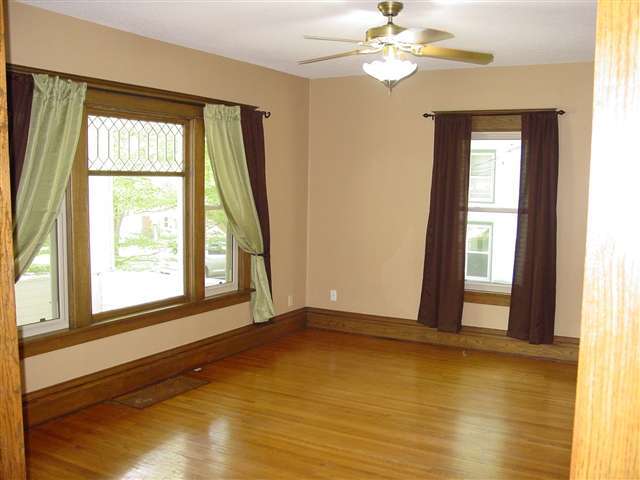 Photo - 1403 Washington St