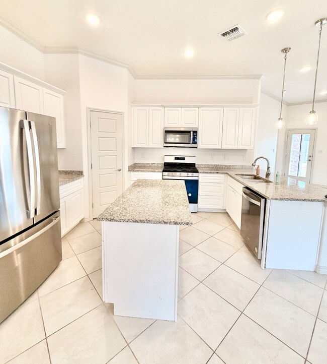 Photo - "Charming 3-Bedroom Oasis with 2 Full Baths in Odessa's Heart – Expansive 1895 Sq. Ft.!"