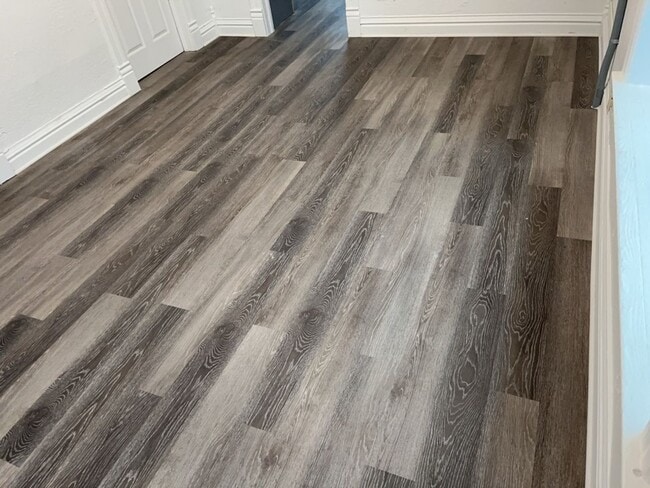 Photo - 3 Bedroom Home for Rent, New kitchen, windows, flooring, and lights!