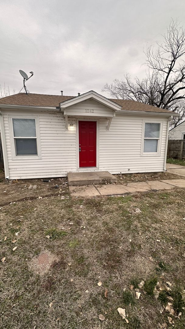 $825 - 2 bed 1 bath - Single Family Home w... - $825 - 2 bed 1 bath - Single Family Home w...