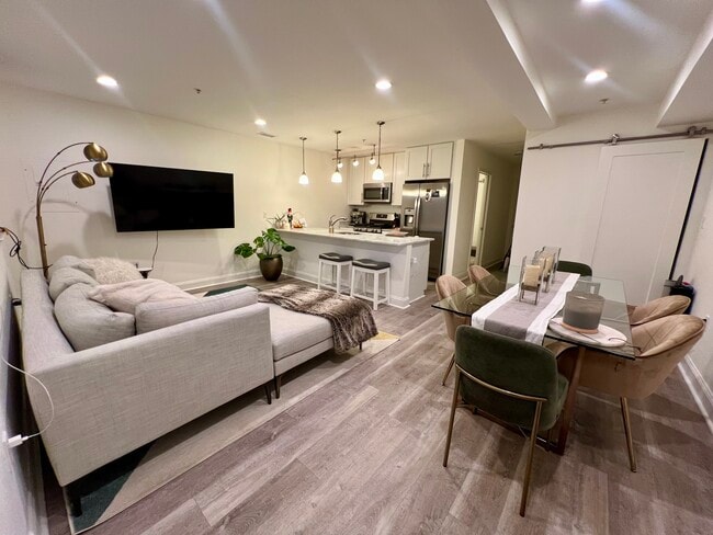 Photo - 1343 Pennsylvania Ave SE Unit 1