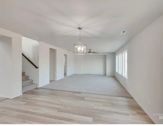 Photo - 4800 Endicott Dr