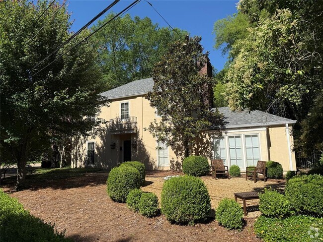 Building Photo - 2220 Felder Terrace Rental