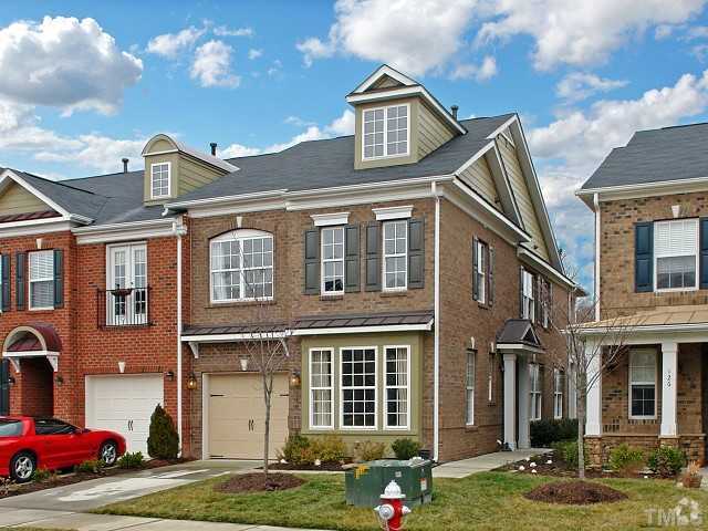 Building Photo - 130 Longchamp Ln Rental