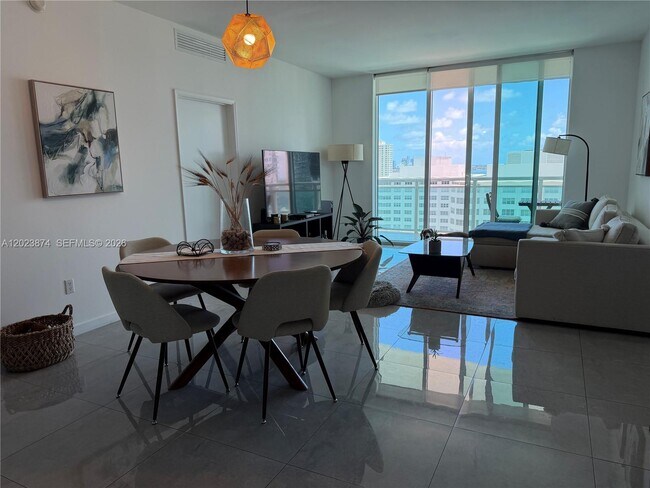 Photo - 951 Brickell Ave Unit 2006