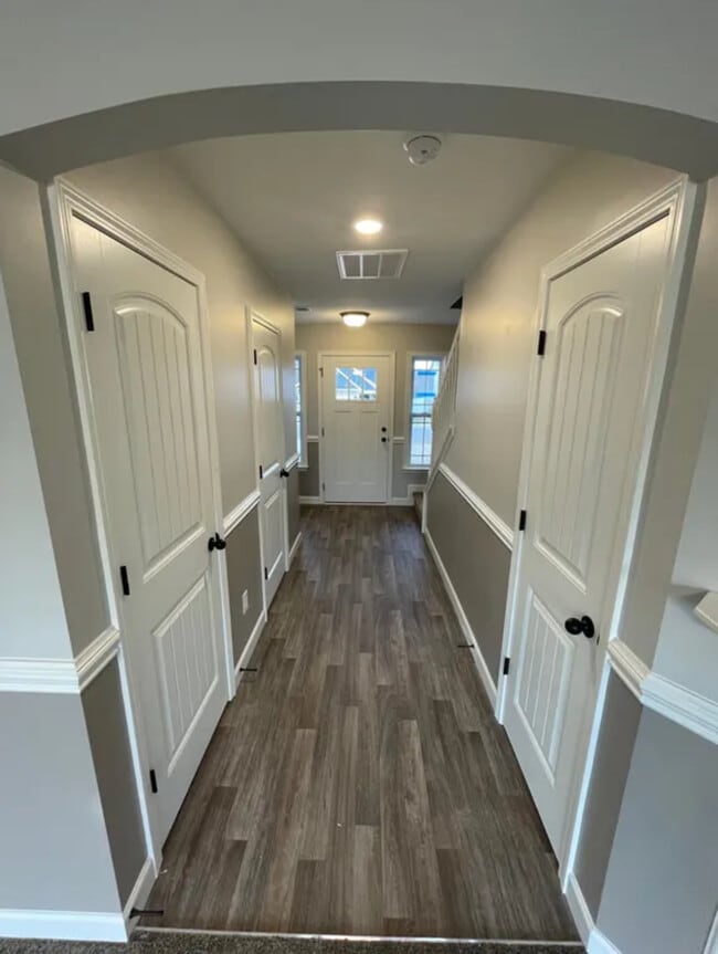 Photo - 819 John Weaver Trce