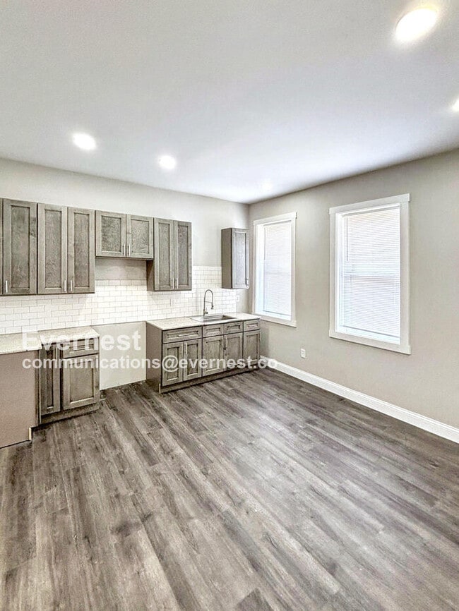 Photo - 7621 Virginia Ave