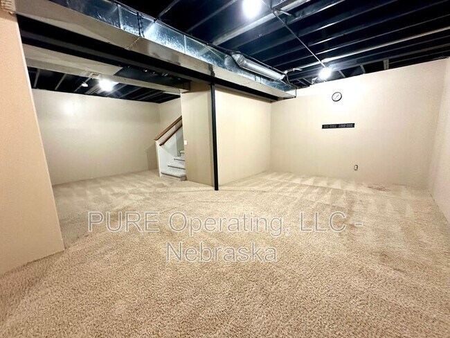 Photo - 18424 Howard St House