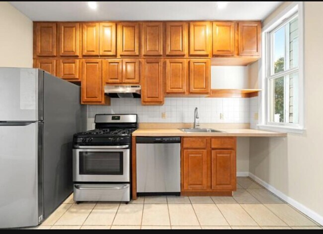 Photo - 54 Monitor St Unidad 4A