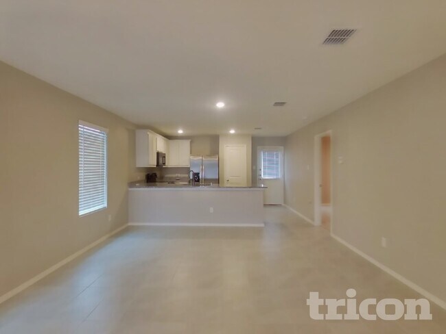 Photo - 6529 Middlebury Dr