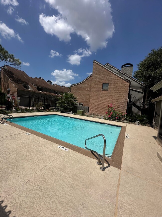 Photo - 6601 Sands Point Dr Unit 74