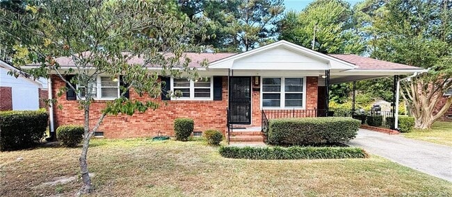 Building Photo - 718 Dwain Dr Rental
